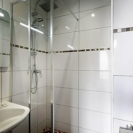 Americain Hotel Paris