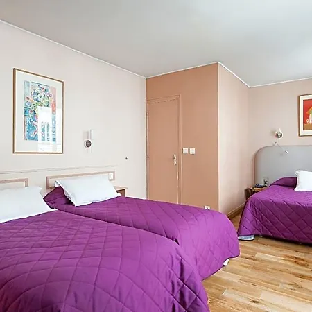 Americain Hotel 2*