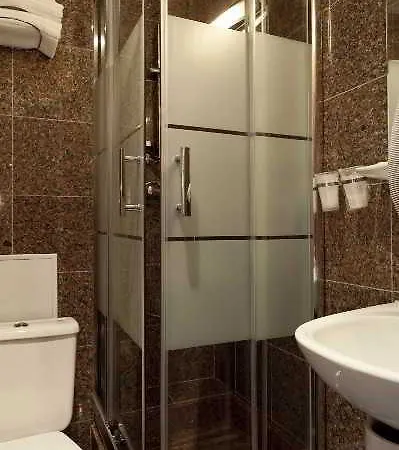 Americain Hotel Paris