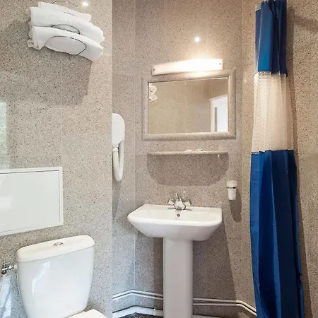 Hotel Americain 2*