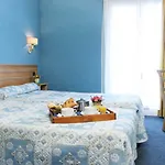 Hotel Americain 2*