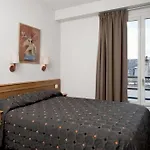 Americain Hotel Paris