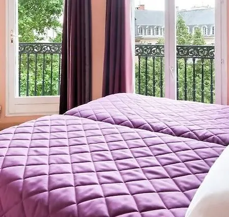 Hotel Americain 2*